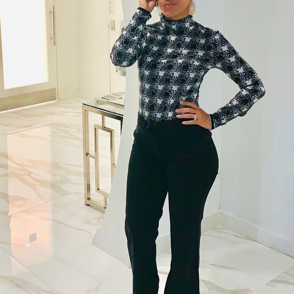 Gianni Versace Long Sleeve Printed Silk Bodysuit - Picture 1 of 8